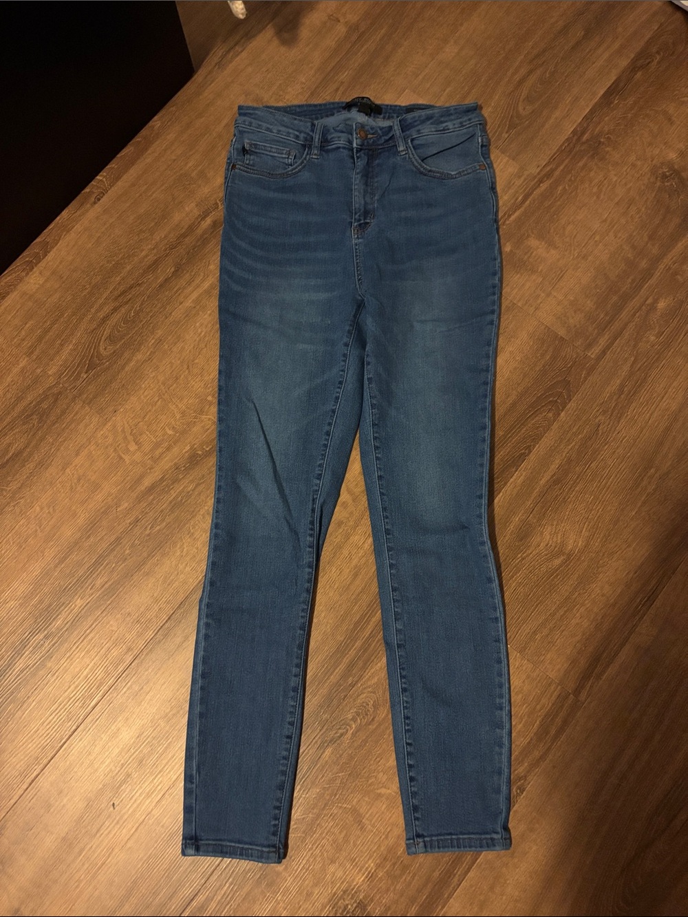 Judy blue straight jeans
